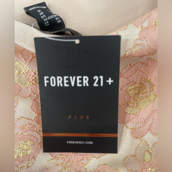 NWT Rose Gold Forever 21+ Dress Size 0X - Picture 5 of 11
